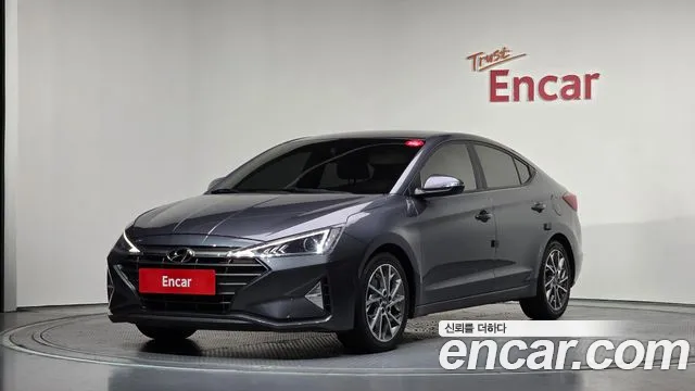 Hyundai AVANTE 2019 — фото 1