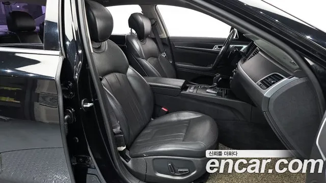 Hyundai Genesis 2016 — фото 11