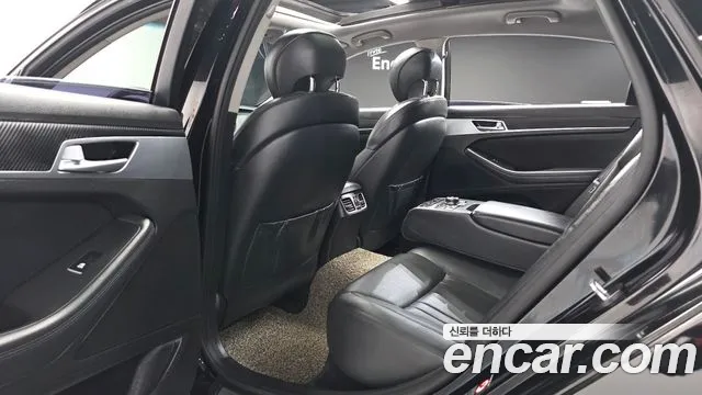 Hyundai Genesis 2016 — фото 12