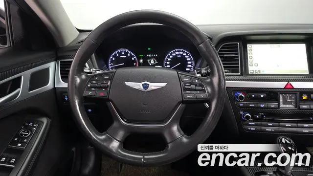 Hyundai Genesis 2016 — фото 13