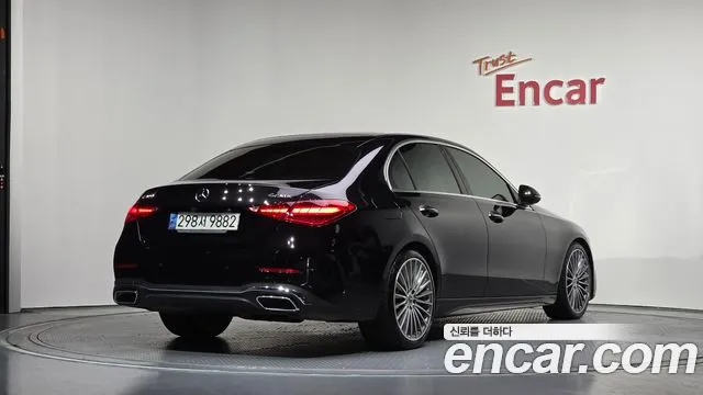 Mercedes-Benz C-Class 2023 — фото 2