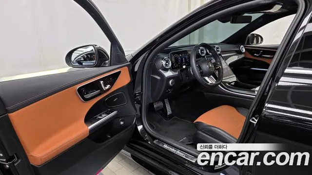 Mercedes-Benz C-Class 2023 — фото 10