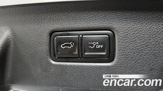 Kia Canival 2021 — фото 17