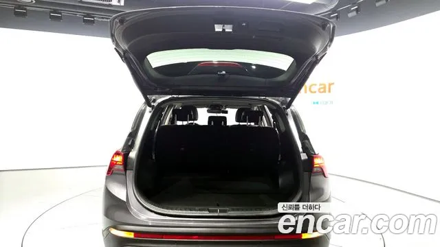 Hyundai Santafe 2021 — фото 20