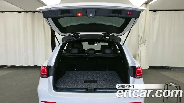 Mercedes-Benz GLC-Class 2022 — фото 20
