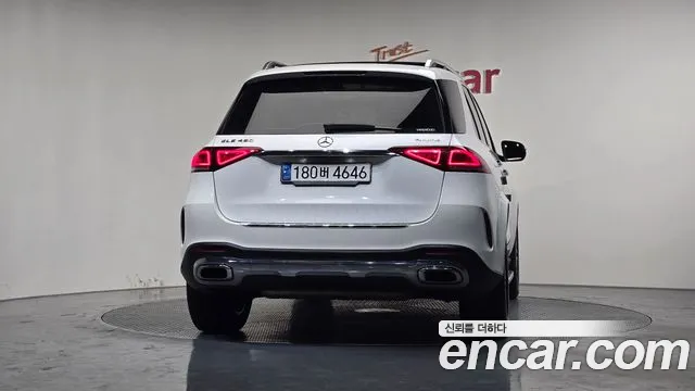 Mercedes-Benz GLE-Class 2020 — фото 4