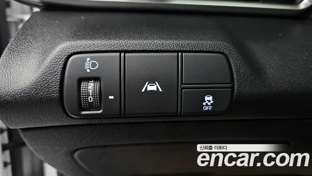 Hyundai AVANTE 2022 — фото 14