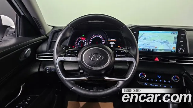 Hyundai AVANTE 2022 — фото 16