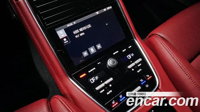 Porsche Panamera 2022 — фото 19