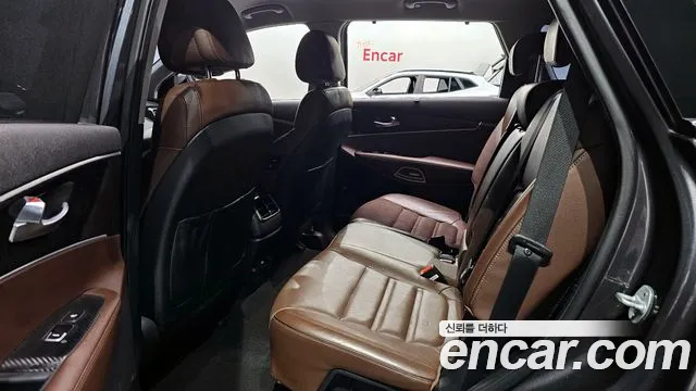 Kia Sorento 2017 — фото 12
