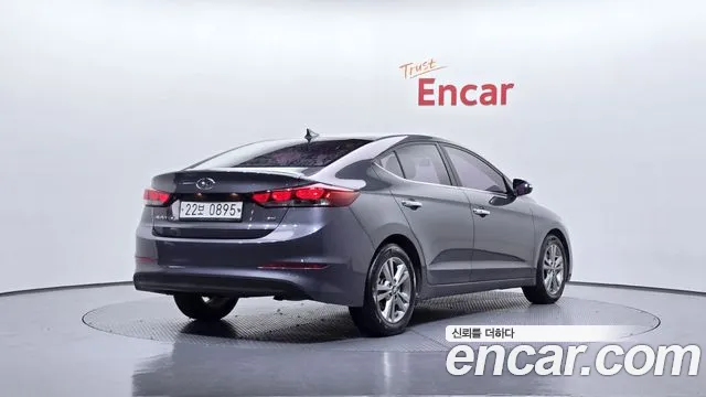 Hyundai AVANTE 2016 — фото 2