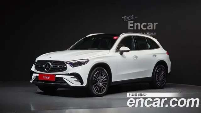 Mercedes-Benz GLC-Class 2026 — фото 1