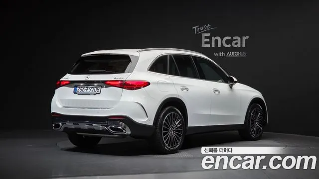 Mercedes-Benz GLC-Class 2026 — фото 2