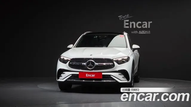 Mercedes-Benz GLC-Class 2026 — фото 3