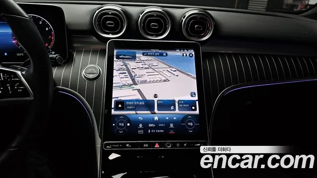 Mercedes-Benz C-Class 2022 — фото 14