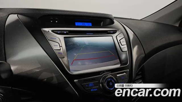 Hyundai AVANTE 2014 — фото 17