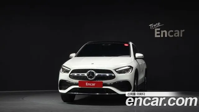 Mercedes-Benz GLA-Class 2022 — фото 3