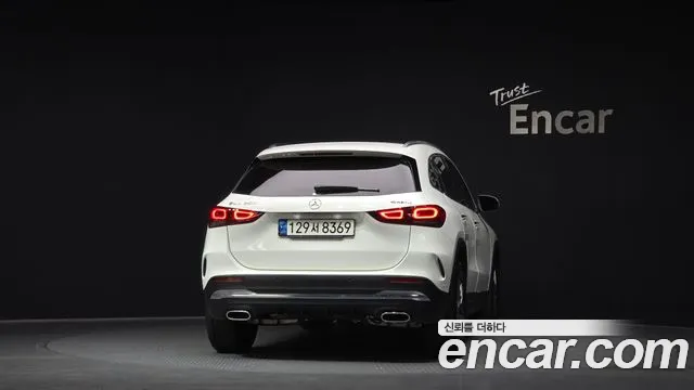 Mercedes-Benz GLA-Class 2022 — фото 4