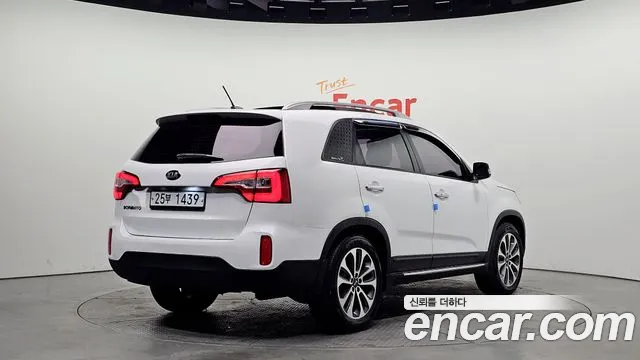 Kia Sorento 2013 — фото 2