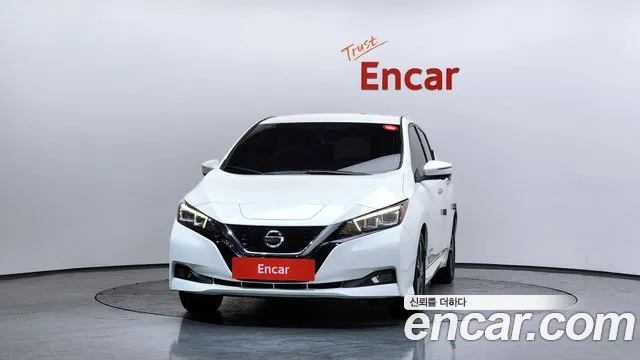 Nissan Leaf 2019 — фото 3