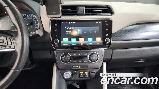 Nissan Leaf 2019 — фото 14