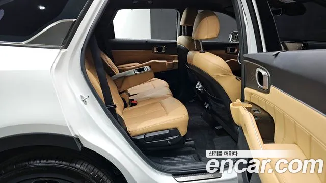 Kia Sorento 2021 — фото 12
