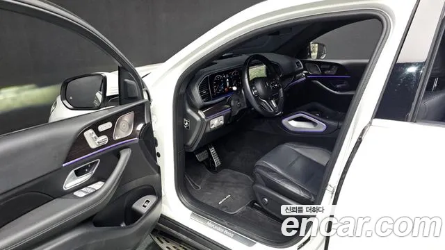 Mercedes-Benz GLE-Class 2023 — фото 10
