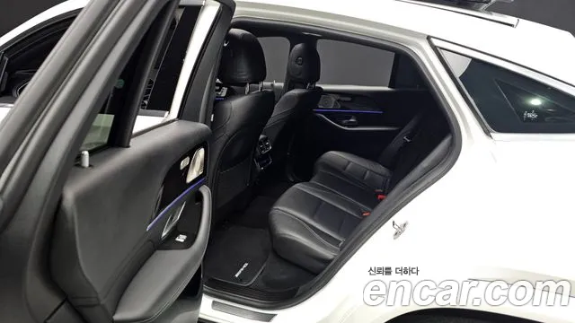 Mercedes-Benz GLE-Class 2023 — фото 12