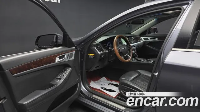 Hyundai Genesis 2015 — фото 10