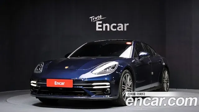 Porsche Panamera 2021 — фото 1