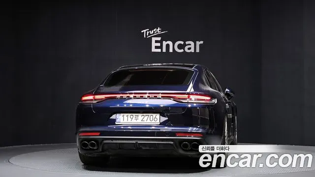 Porsche Panamera 2021 — фото 4