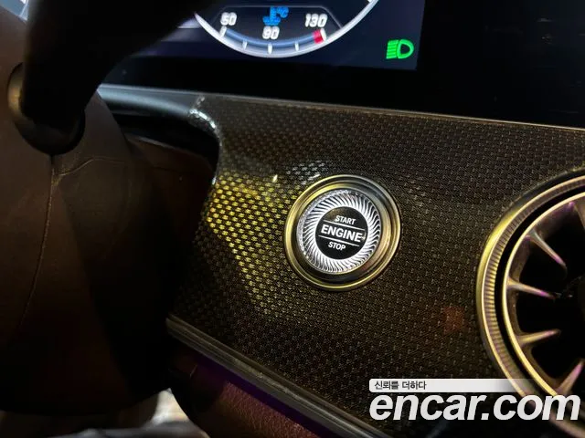 Mercedes-Benz CLS-Class 2019 — фото 11