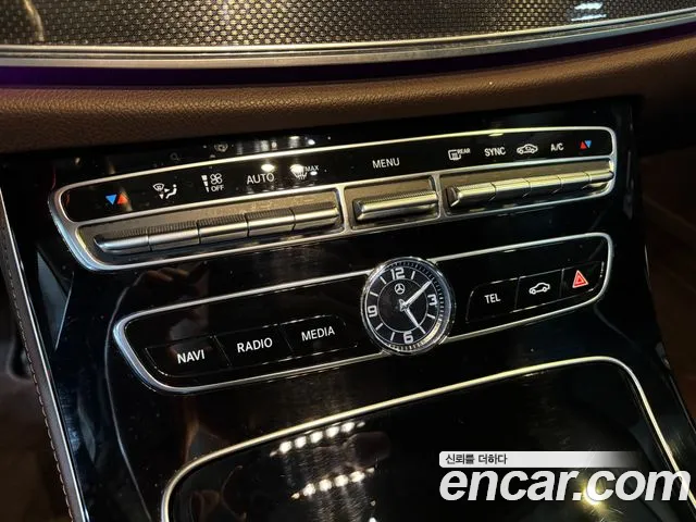 Mercedes-Benz CLS-Class 2019 — фото 14
