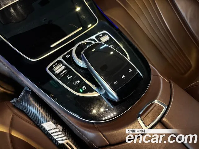 Mercedes-Benz CLS-Class 2019 — фото 16