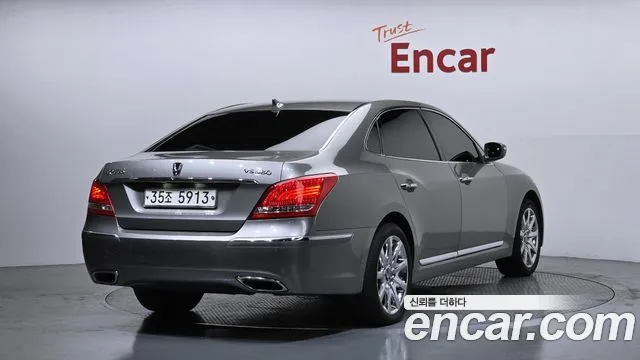 Hyundai Equus 2011 — фото 2