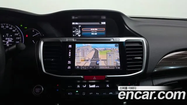 Honda Accord 2017 — фото 14