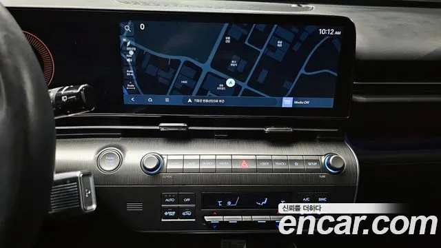 Hyundai Kona 2023 — фото 16