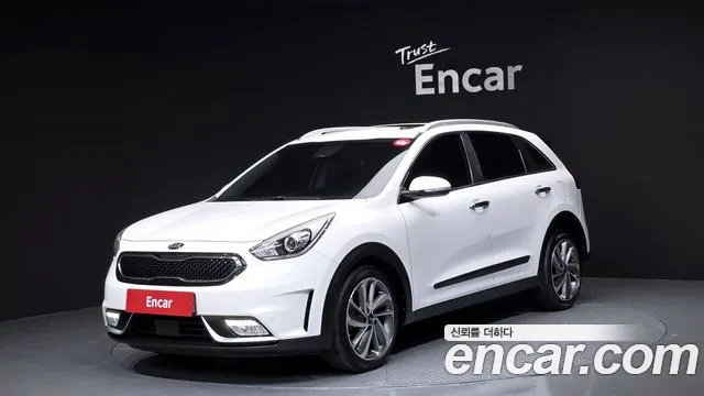 Kia Niro 2017 — фото 1