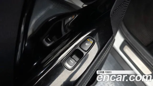 Kia Niro 2017 — фото 17