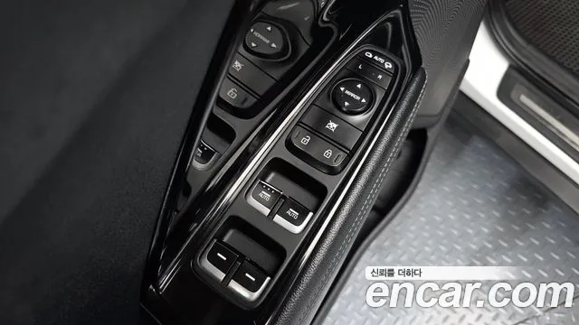 Kia Niro 2017 — фото 18