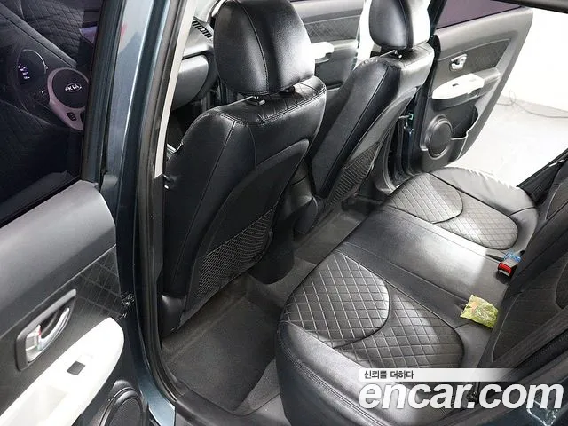 Kia Soul 2012 — фото 16