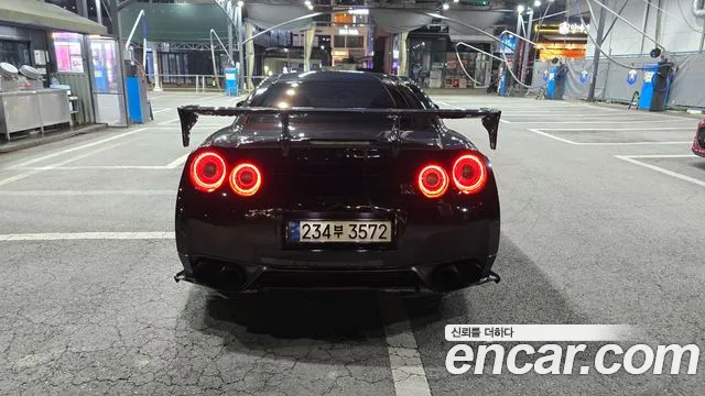 Nissan GT-R 2014 — фото 4