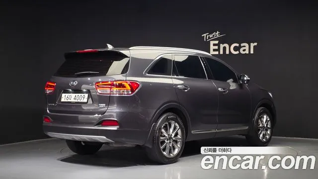 Kia Sorento 2017 — фото 2