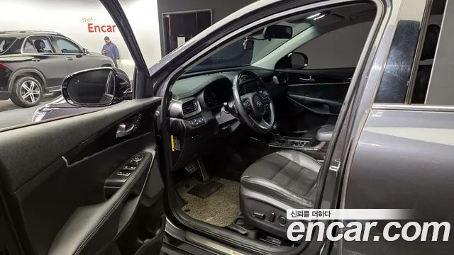 Kia Sorento 2017 — фото 10