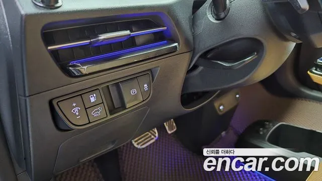 Kia EV6 2022 — фото 14