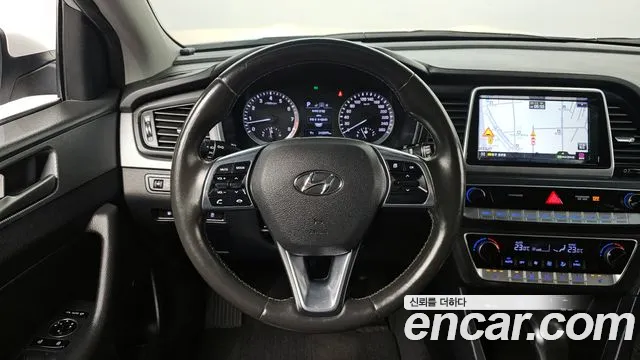 Hyundai Sonata 2018 — фото 13
