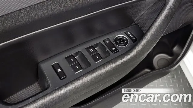Hyundai Sonata 2018 — фото 19