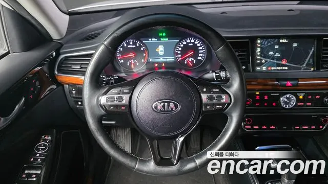 Kia K7 2017 — фото 14