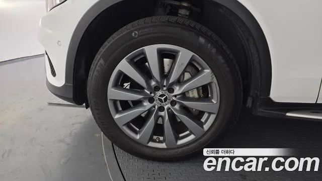 Mercedes-Benz GLC-Class 2019 — фото 5