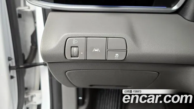 Hyundai AVANTE 2023 — фото 18